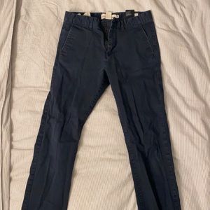 Men’s skinny chino pants from H&M